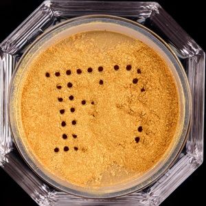 FentyBeauty Limited Edition Fairy bomb in Trophy Wife. FULL SIZE